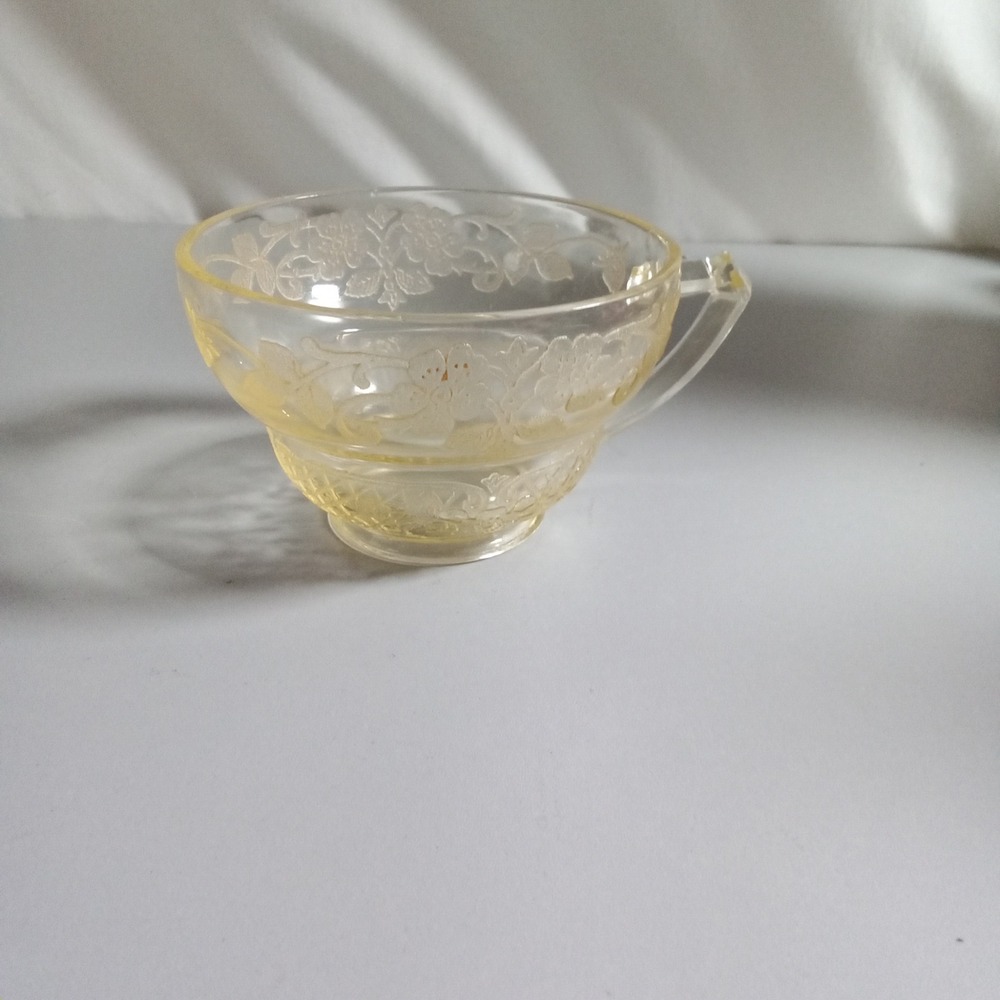 Vintage Yellow Depression Glass Etched Floral Teacup 1930s Retro Kitchenware